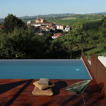 Carla @ Villa Barolo